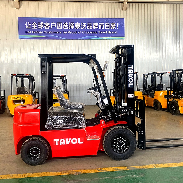 Tavol-Diesel-2-Ton-Forklift-Premium-Design-01