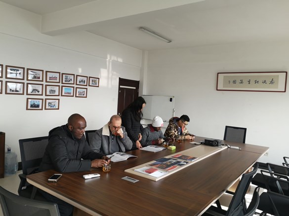visite client grue portique