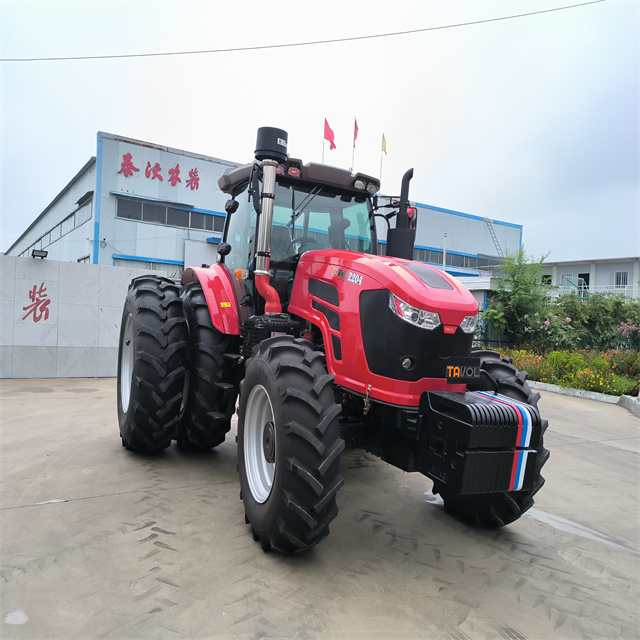 Vente chaude Weichai 6 cylindres moteur diesel 220hp tracteur à roues 