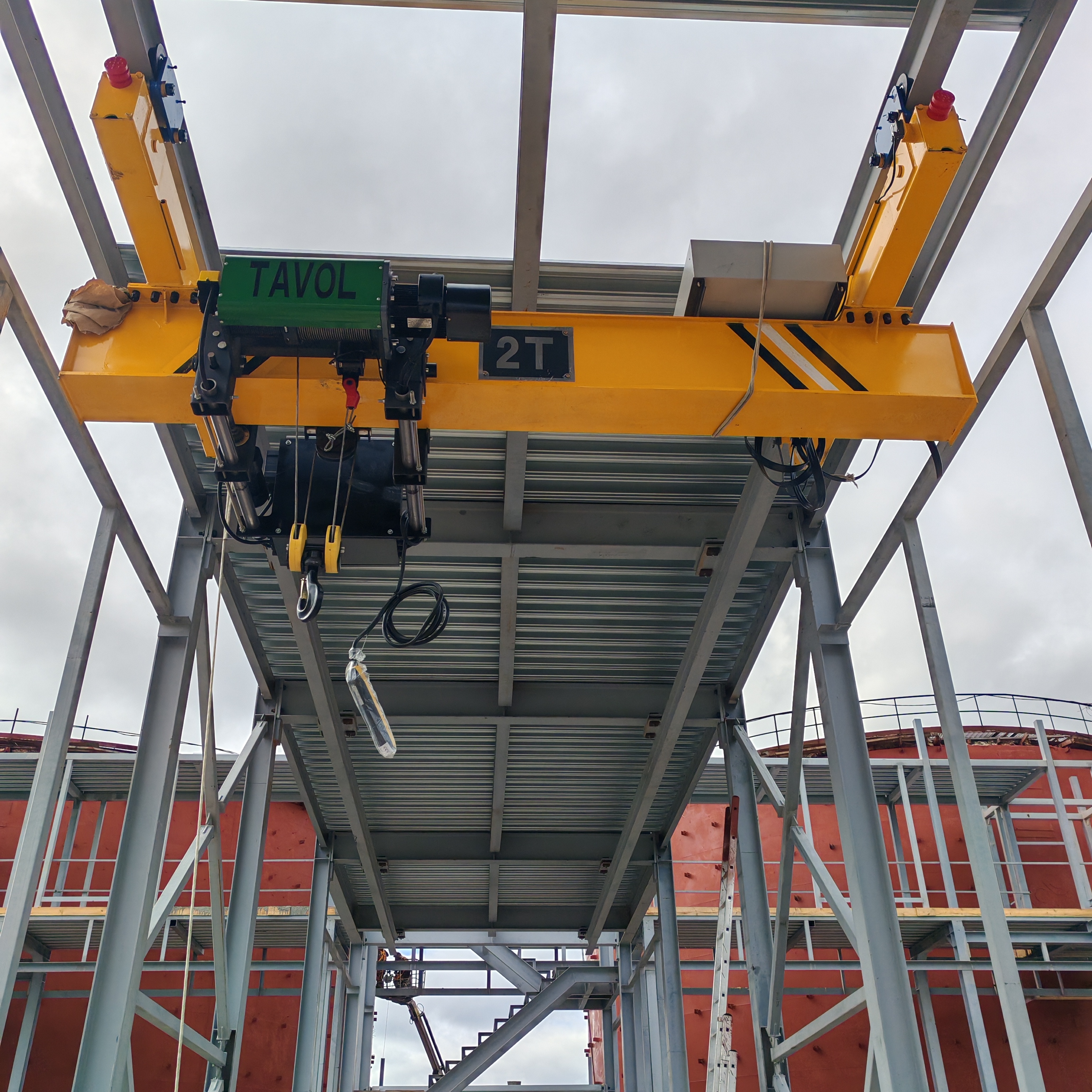 Sous-swlung Running Single Girder Bridge Granes