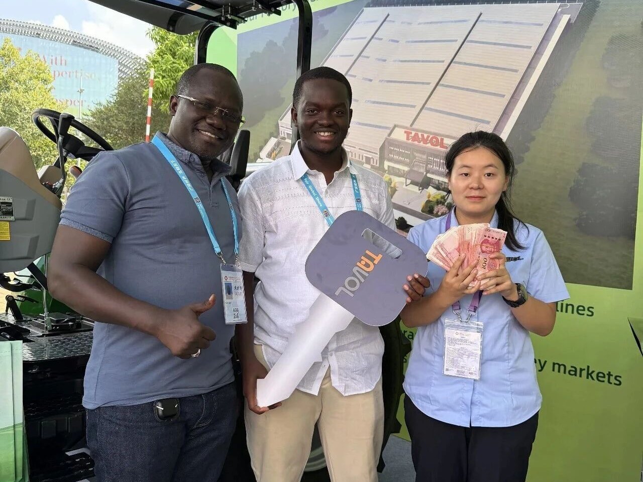 Clôture de la 140e Foire de Canton : commandes sur place signées au stand Tavol 5.0C10-11