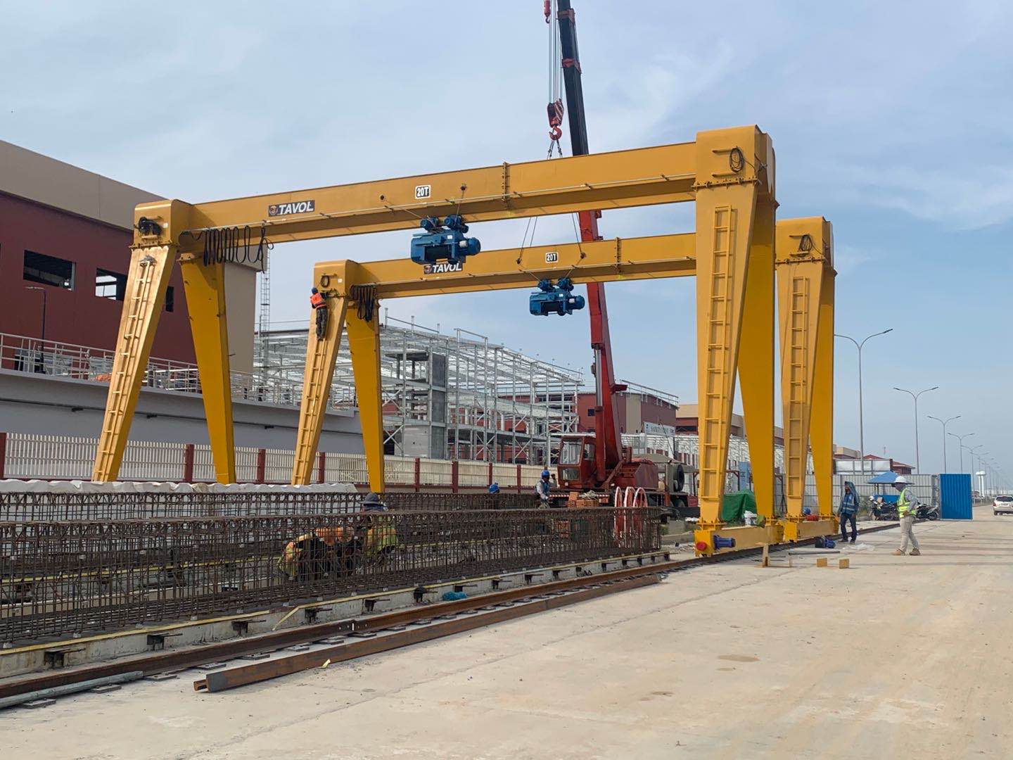 5 tonnes 10 tonnes 12 m de ganteure Crane Single Girder Tavol Finework GranTry Crane