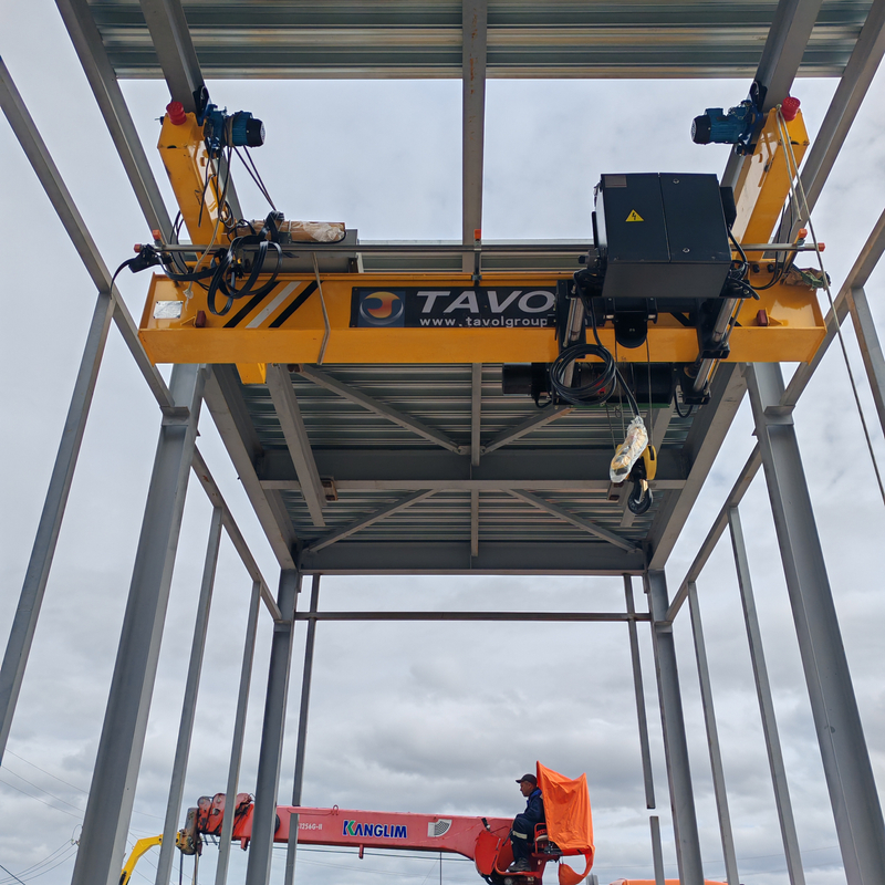 Sous-swlung Running Single Girder Bridge Granes