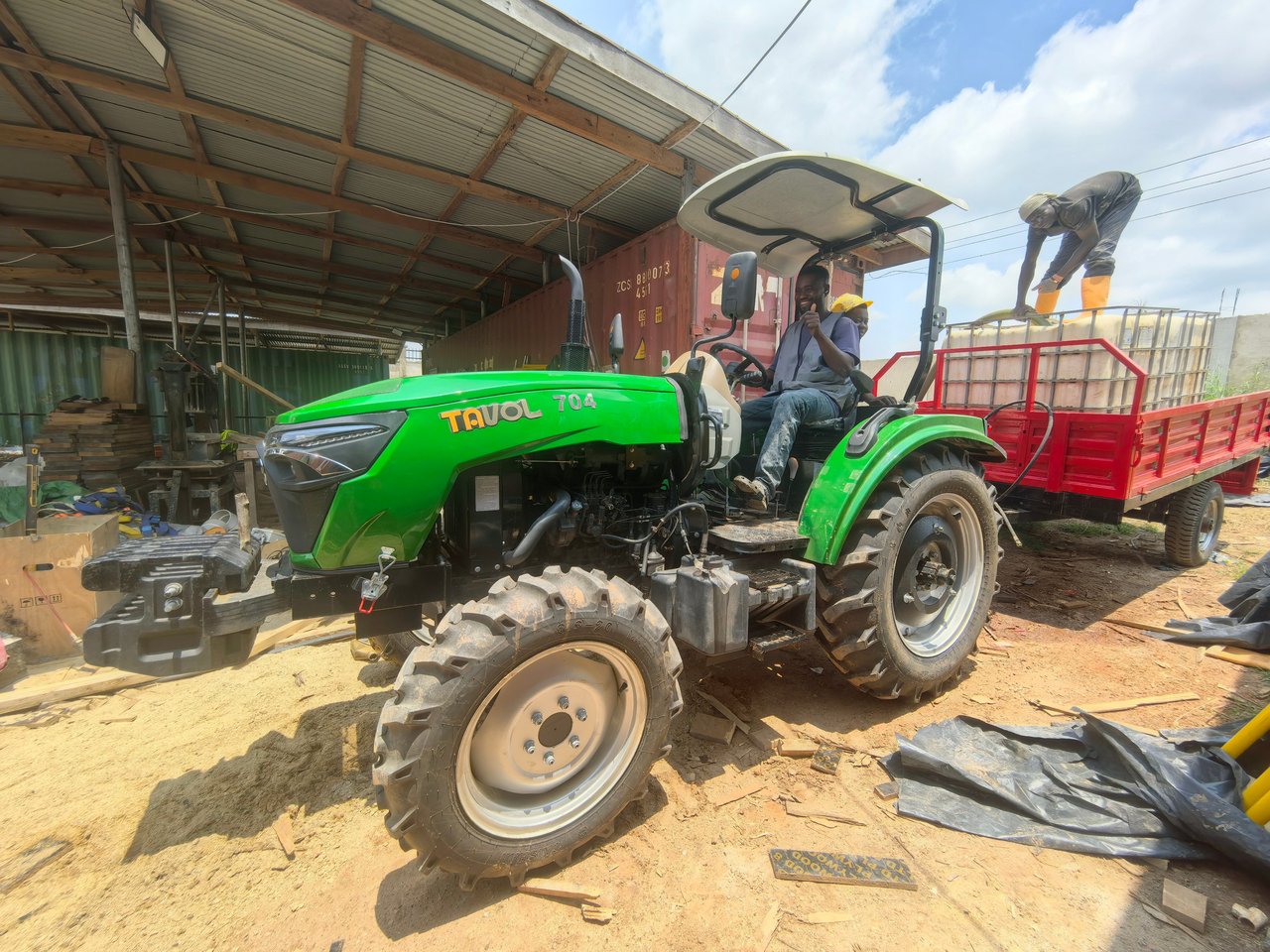 tavol-ghana-tracteur-livraison
